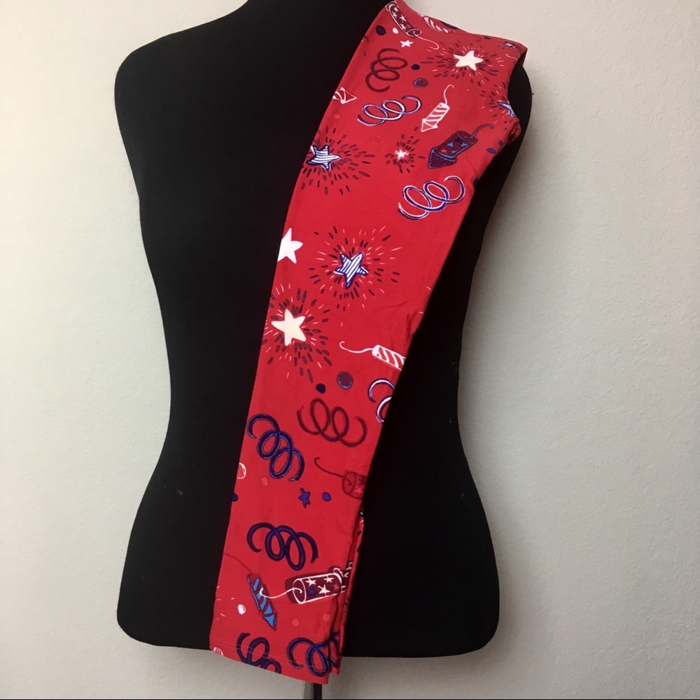 NWT LuLaRoe AMERICANA Kids Leggings